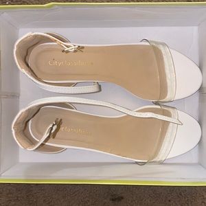 White mini heel